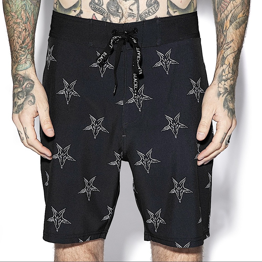 Stylish Black Star Pattern Board Shorts